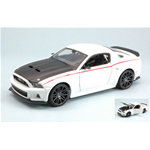 FORD MUSTANG STREET RACER 2014 WHITE/BLACK 1:24 Maisto Auto Stradali Modellino