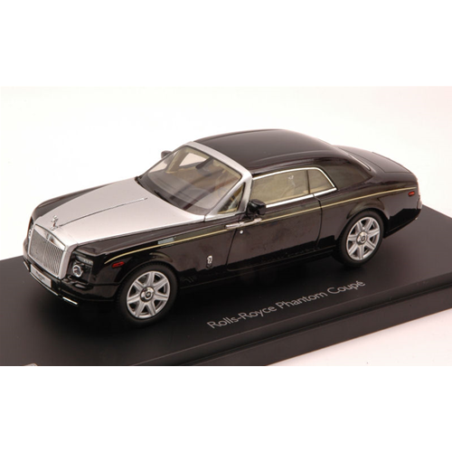 ROLLS ROYCE PHANTOM 2013 C NERO BRILLANTE/SILVER 1:43 Kyosho Auto Stradali Modellino