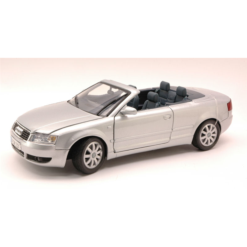 AUDI A4 CABRIOLET 2000 SILVER 1:18 MotorMax Auto Stradali Modellino
