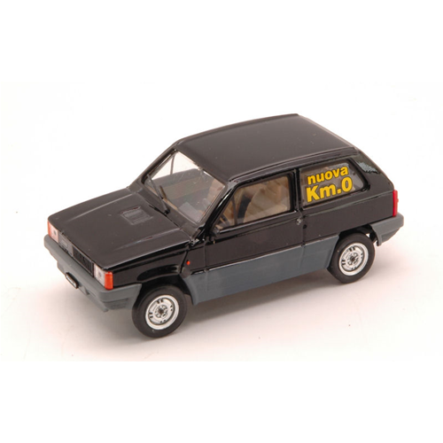 FIAT PANDA 45 1980 NERO LUXOR KM 0 1:43 Brumm Auto Stradali Modellino