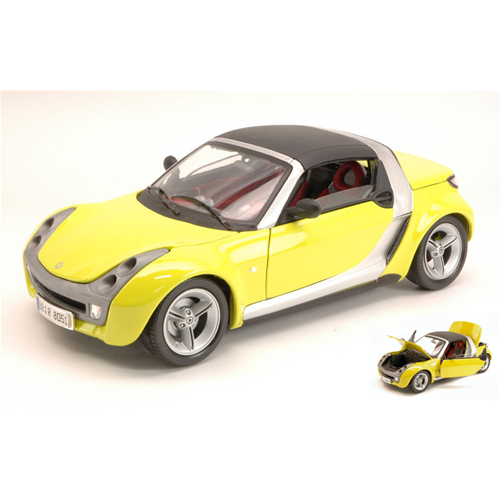 SMART ROADSTER 1999 YELLOW 1:18 Burago Auto Stradali Modellino