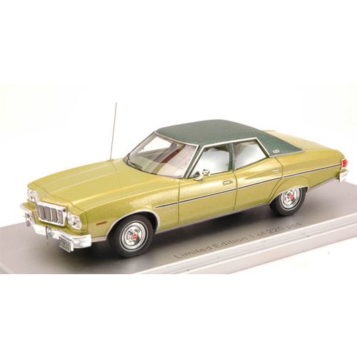 FORD GRAN TORINO BROUGHAM 1976 MET.LIGHT GREEN/GREEN ED.LIM.PCS 225 1:43 Kess Model Auto Stradali Modellino