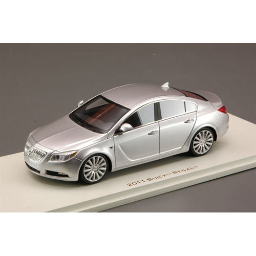 BUICK REGAL QUICK 2011 SILVER METALLIC 1:43 Luxury Auto Stradali Modellino