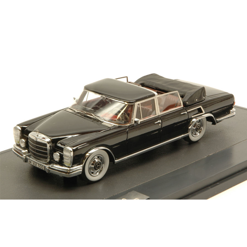 MERCEDES 600SWB LANDAU GRAF VON BERCKHEIM 1970 1:43 Matrix Auto Stradali Modellino