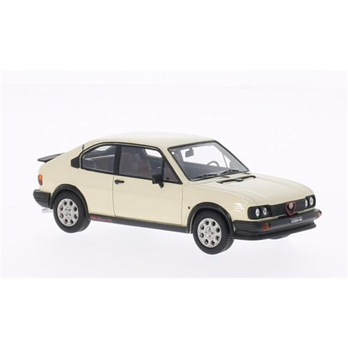 ALFA ROMEO ALFASUD TI 1.3 1980 WHITE 1:43 Neo Scale Models Auto Stradali Modellino