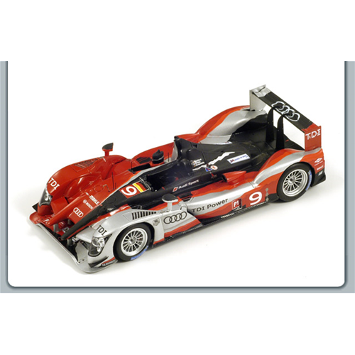 AUDI R15 TDI N.9 WINNER Le Mans 2010 1:43 Spark Model Auto Competizione Modellino
