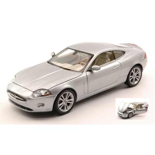JAGUAR XK 150 COUPE' 2006 SILVER 1:24 Welly Auto Stradali Modellino