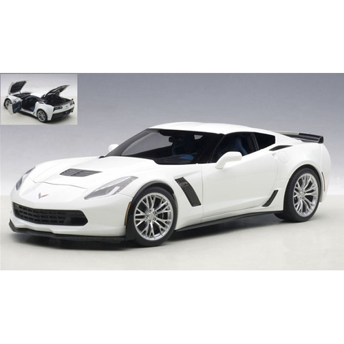 CHEVROLET CORVETTE C7 Z06 2014 WHITE 1:18 AutoArt Auto Stradali Modellino