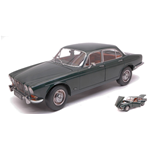 JAGUAR XJ6 SERIES 1 4.2 1971 RHD BRITISH RACING GREEN 1:18 Paragon Models Auto Stradali Modellino