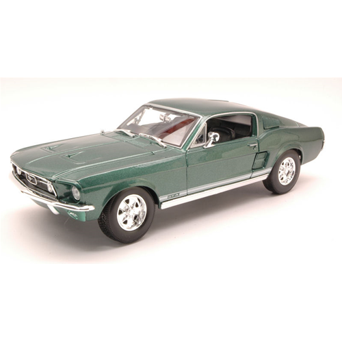 FORD MUSTANG GTA FASTBACK 1867 METALLIC GREEN 1:18 Maisto Auto Stradali Modellino
