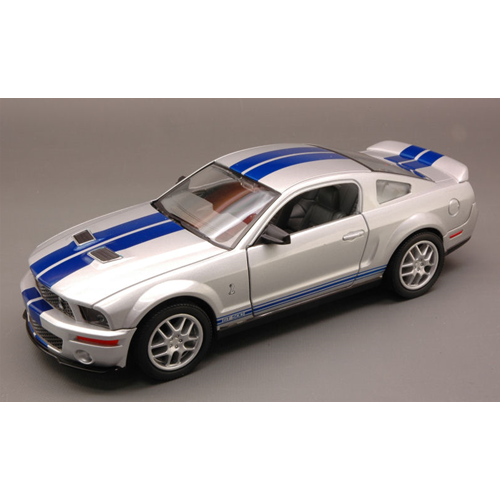 SHELBY GT 500 2007 SILVER WITH BLUE STRIPES 1:24 Lucky Die Cast Auto Stradali Modellino