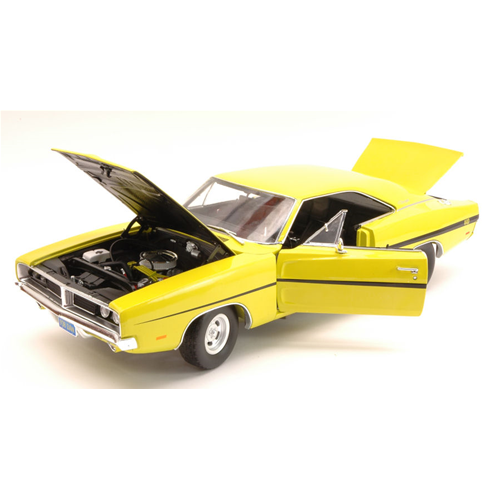 DODGE CHARGER R/T 1969 "ZOZZA MARY PAZZO GARY" 1:18 Auto World Movie Modellino