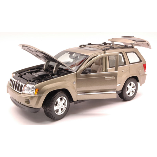 JEEP GRAND CHEROCKEE 2005 METALLIC KHAKI 1:18 Maisto Auto Stradali Modellino