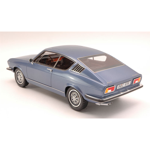 AUDI 100 COUPE' S 1970 BLUE METALLIC LIMITED 500 PCS 1:18 KK Scale Auto Stradali Modellino