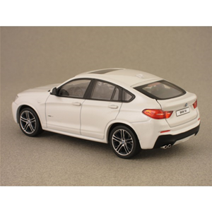 BMW X4 2011 WHITE 1:43 Herpa Auto Stradali Modellino
