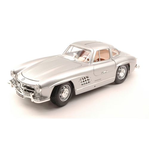 MERCEDES 300 SL 1954 SILVER 1:18 Burago Auto Stradali Modellino