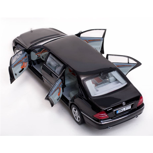MERCEDES S CLASS PULLMAN 1998 BLACK 1:18 SunStar Auto Stradali Modellino
