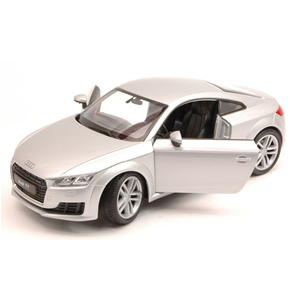 AUDI TT COUPE' 2014 SILVER 1:24  Welly Auto Stradali Modellino