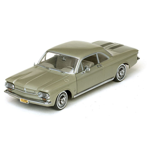 CHEVROLET CORVAIR COUPE' 1963 AUTUMN GOLD 1:18 SunStar Auto Stradali Modellino