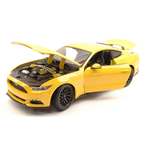 FORD MUSTANG GT 2015 YELLOW 1:18 Maisto Auto Stradali Modellino