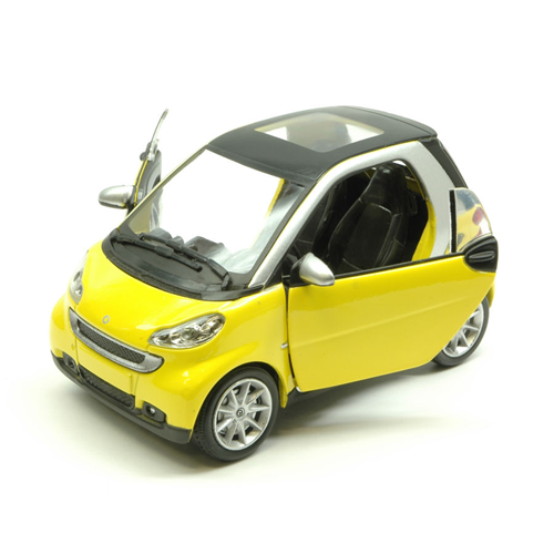 SMART FORTWO II SERIE 2007 YELLOW 1:24 New Ray Auto Stradali Modellino