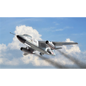 DOUGLAS RB 66B "DESTROYER" KIT 1:72 Italeri Kit Aerei Modellino