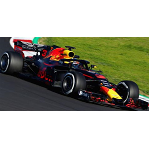 RED BULL ASTON MARTIN RB14 D.RICCIARDO 2018 N.3 WINNER CHINESE GP 1:43 Spark Model Formula 1 Modellino