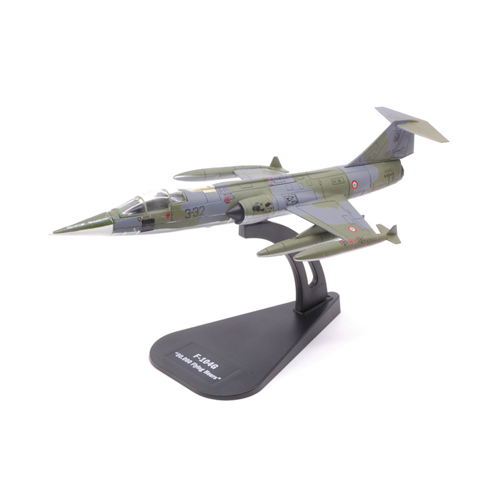 F104G "50000 FLYING HOURS" 1:100  3º STORMO 28º GRUPPO 1992 Italeri Aerei Modellino