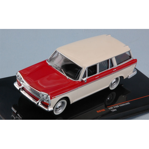 FIAT 2300 1965 WHITE/RED 1:43 Ixo Model Auto Stradali Modellino