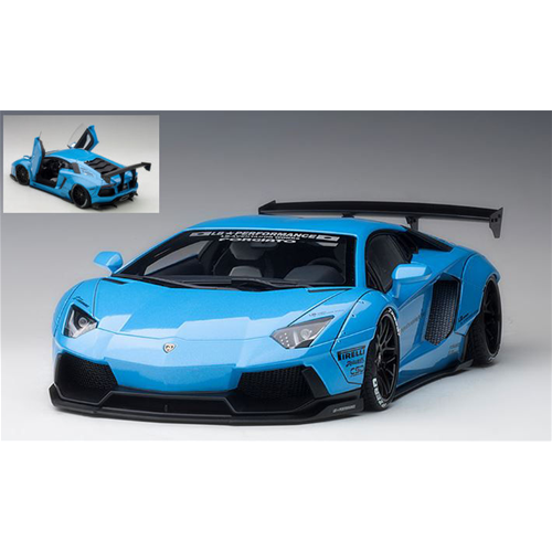 LAMBORGHINI AVENTADOR LIBERTY WALK LB-WORKS 2017 METALLIC SKY BLUE 1:18 AutoArt Auto Stradali Modellino