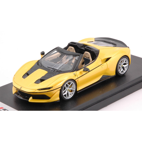 FERRARI J50 FRENCH RACING 2016 YELLOW WITH SILVER WHEELS 1:43 Looksmart Auto Stradali Modellino