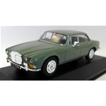 DAIMLER SOVEREIGN 4.2 SERIES 1 WILLOW 1972 GREEN 1:43 Vanguards Auto Stradali Modellino