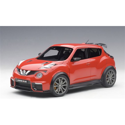 NISSAN JUKE R 2.0 2016 RED 1:18 AutoArt Auto Stradali Modellino