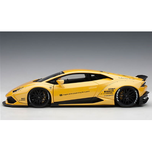 LAMBORGHINI HURACAN LIBERTY WALK METALLIC 2017 YELLOW 1:18 AutoArt Auto Stradali Modellino