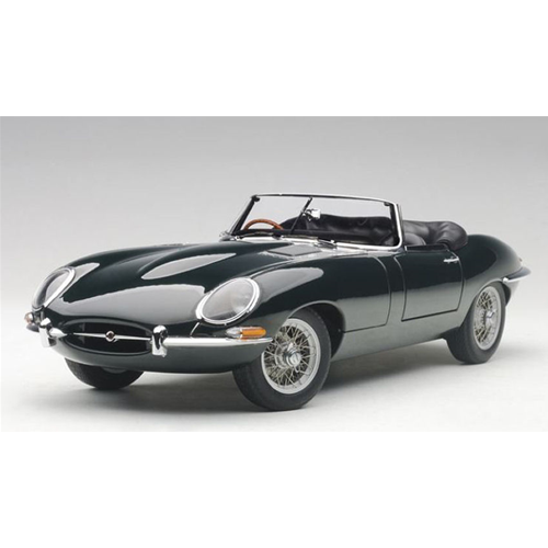JAGUAR E-TYPE ROADSTER SERIES I 3.8 1961 GREEN 1:18 AutoArt Auto Stradali Modellino