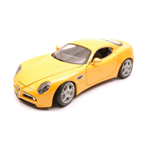 ALFA ROMEO 8 C COMPETIZIONE 2007 YELLOW 1:18 Burago Auto Stradali Modellino