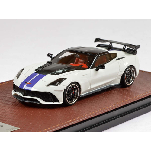 DARWIN PRO BLACK SAILS CORVETTE WIDEBODY 2016 WHITE W/BLUE STRIPES 1:43 GLM Models Auto Stradali Modellino