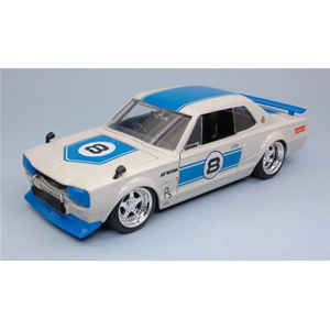 NISSAN SKYLINE 2000 GT-R 1971 N.8 WHITE/BLUE "JDM TUNERS" 1:24 Jada Toys Tuning Modellino