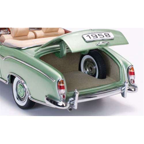 MERCEDES 220 SE CABRIOLET 1958 METALLIC LIGHT GREEN 1:18 SunStar Auto Stradali Modellino