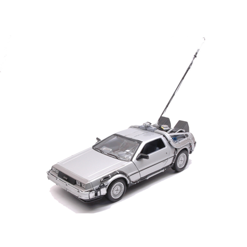 DE LOREAN RITORNO AL FUTURO 1 1:24 Welly Movie Modellino