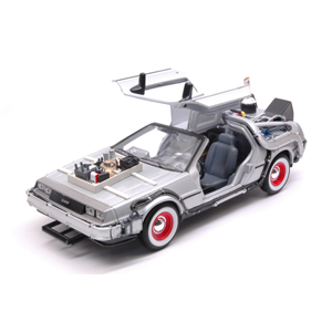 DE LOREAN RITORNO AL FUTURO 3 1:24 Welly Movie Modellino