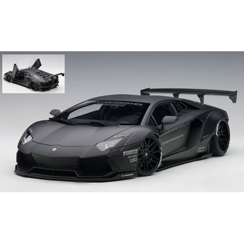 LIBERTY WALK LAMBORGHINI AVENTADOR MATT 2017 BLACK 1:18 AutoArt Movie Modellino