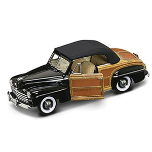 FORD SPORTSMAN CONVERTIBLE 1946 BLACK/WOODY 1:18 Lucky Die Cast Auto Stradali Modellino