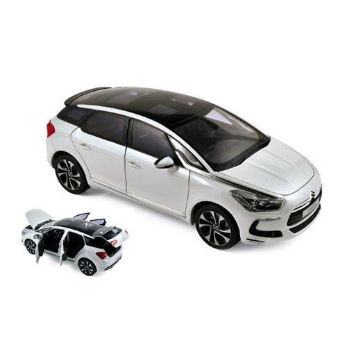 CITROEN DS 5 2011 PEARL WHITE 1:18 Norev Auto Stradali Modellino