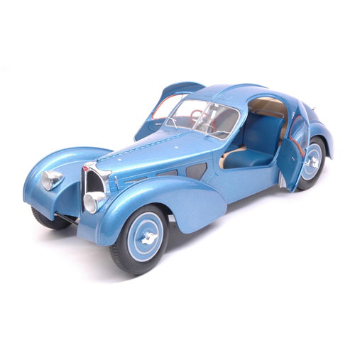 BUGATTI ATLANTIC SC 1937 LIGHT BLUE METALLIC 1:18 Solido Auto d'Epoca Modellino