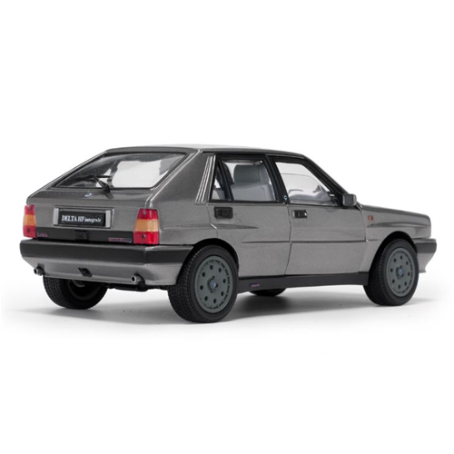 LANCIA DELTA HF INTEGRALE 8V 1989 QUARTZ GREY 1:18 SunStar Auto Stradali Modellino