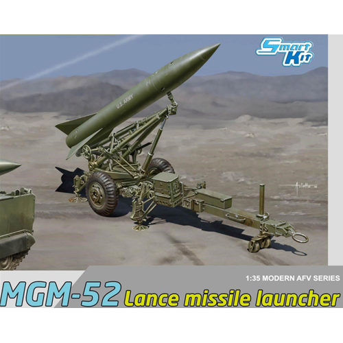 MGM-52 LANCE MISSILE WITH LAUNCHER KIT 1:35 Dragon Kit Mezzi Militari Modellino