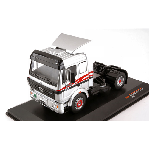 MERCEDES SK-II 1844 1994 SILVER/RED 1:43 Ixo Model Camion Modellino