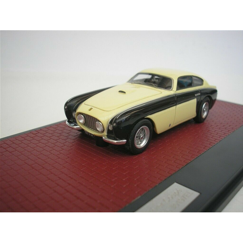 FERRARI 212 INTER VIGNALE COUPE "BUMBLEBEE" 0197EL 1952 1:43  Matrix Scale Models Auto Stradali Modellino