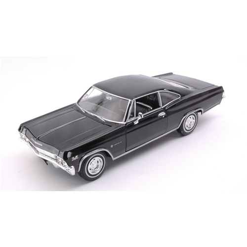 CHEVROLET IMPALA SS 396 1967 BLACK 1:24-27 Welly Auto Stradali Modellino